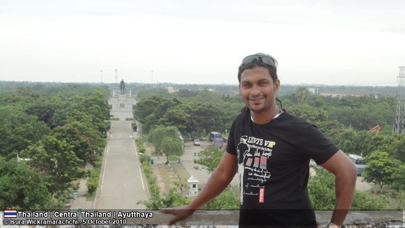 අයුත්තයේ වට් ෆු කාඕ තොන් (Wat Phu Khao Thong) විහාරය